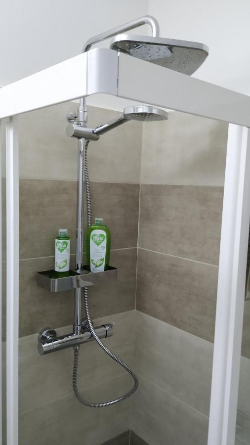 Comeacasa B&B Palo del Colle エクステリア 写真